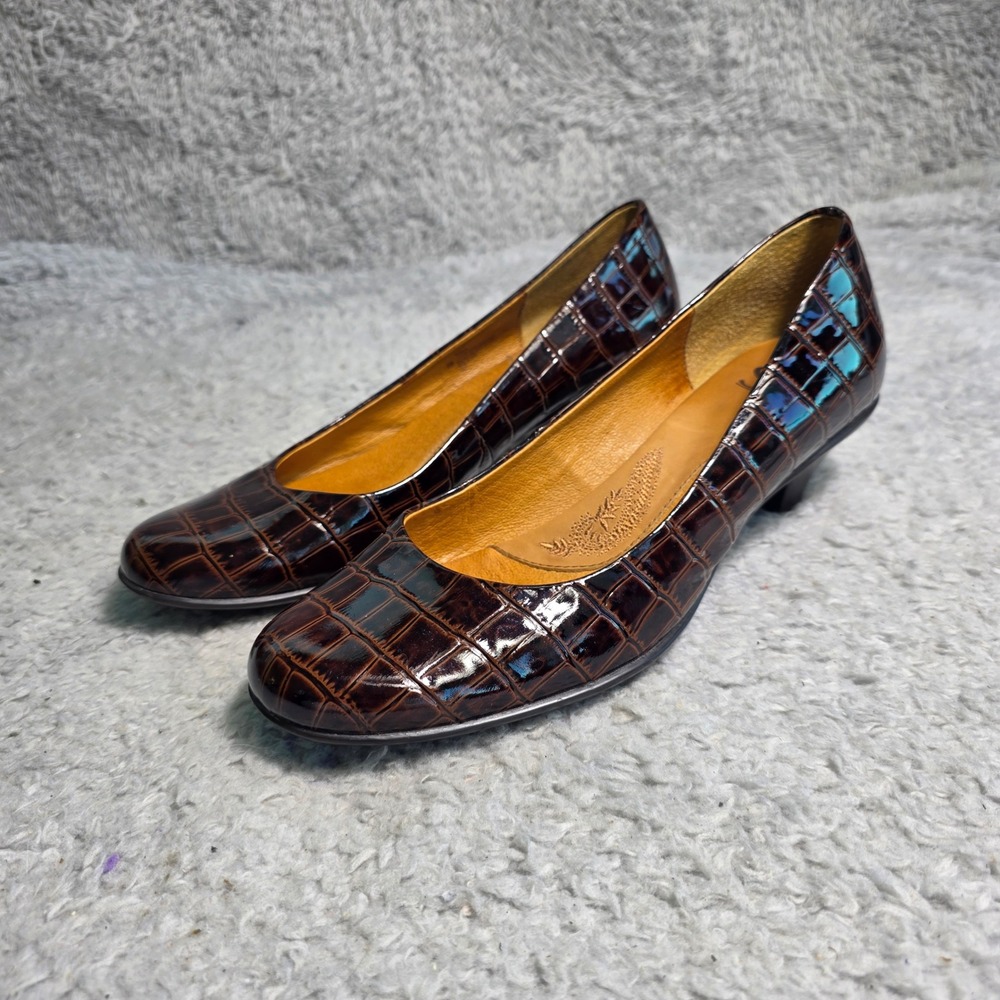 Sofft Pumps Brown Croco Embossed‎ Leather Kitten Heel Womens 8M Excellent